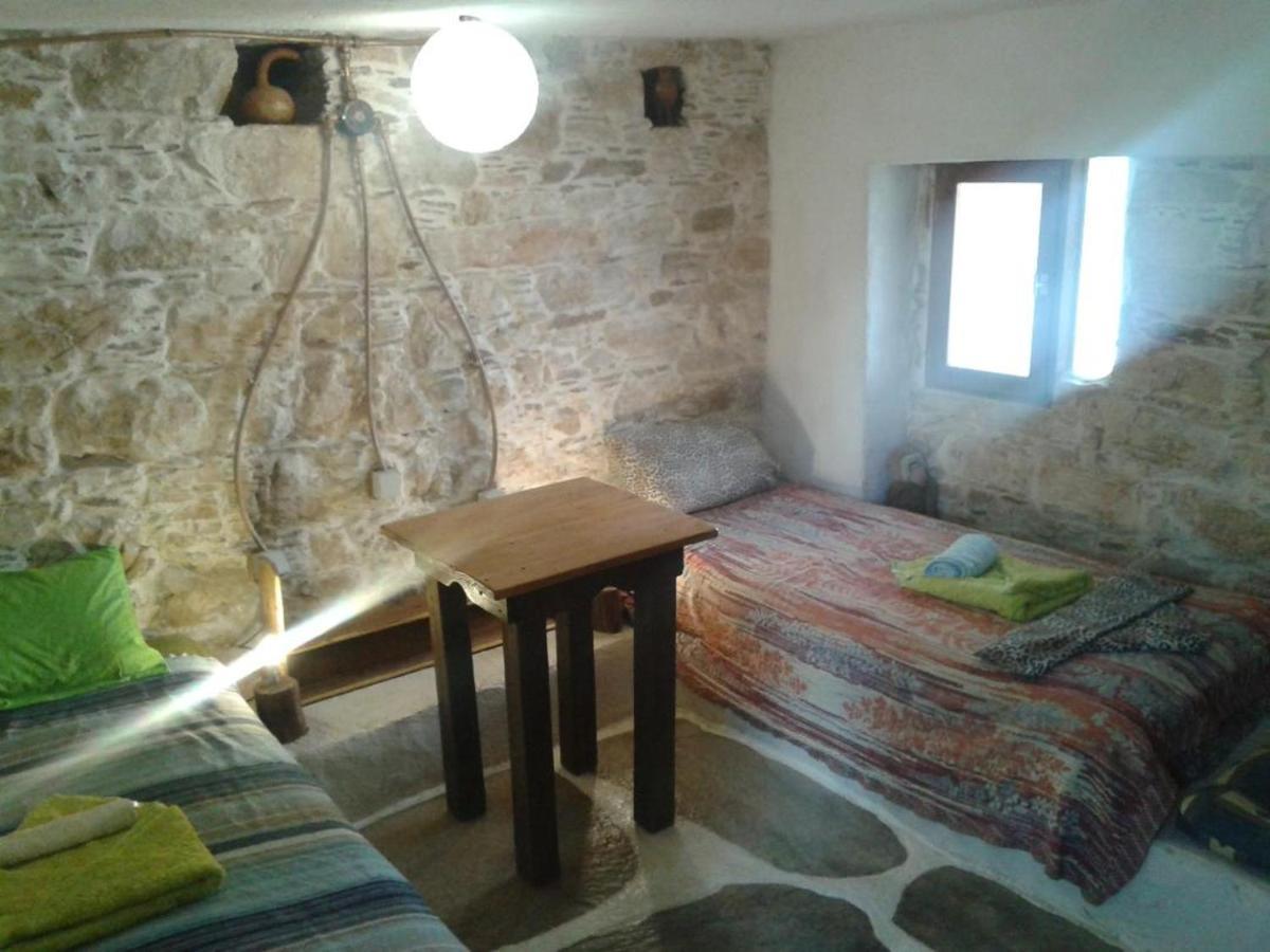 Lodge Stoneworld Evdilos (Ikaria)