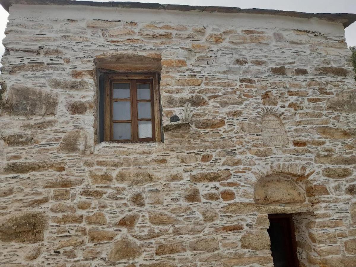 Stoneworld Lodge *